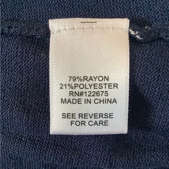 Lety & me 1X dark blue scallop sweater with 3 quarter sleeves - Picture 6 of 8